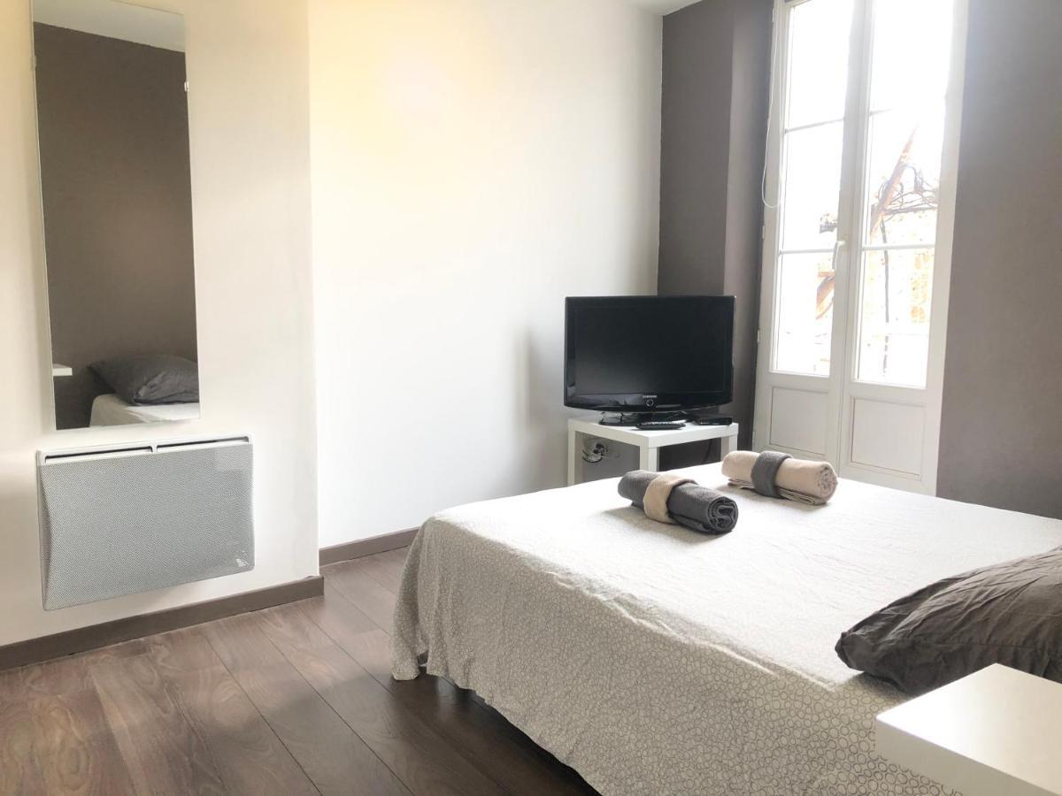 La Cle - Climatisation - Wifi - Parking Gratuit A Proximite Apartment Hyeres Exterior photo